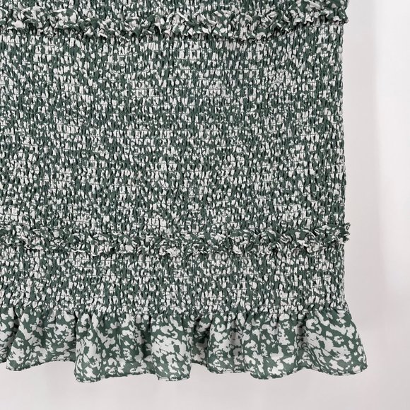 Abercrombie & Fitch Smocked Mini Dress Size XXL Green Pattern Ruffle Romantic - Picture 4 of 13
